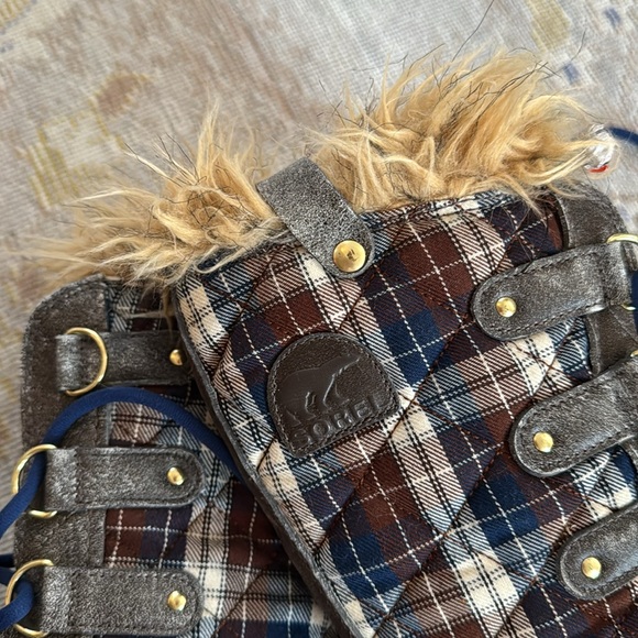 NEW SOREL 'Tofino' Boot Size 8 - Picture 8 of 9